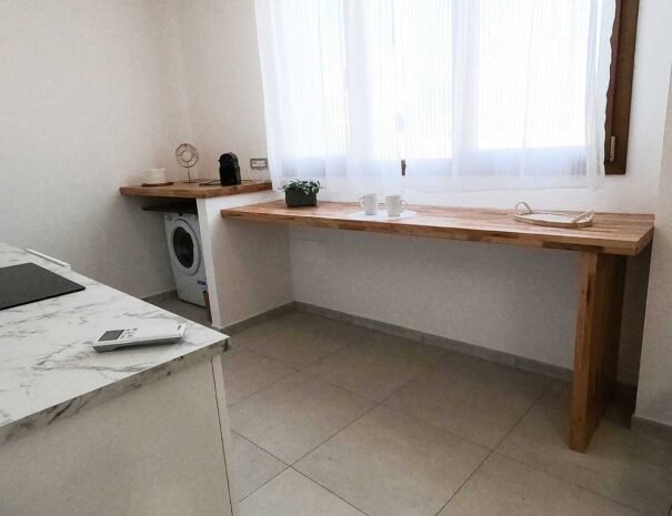 Angolo colazione luminoso nell'appartamento Domus Soli ideale per iniziare la giornata in totale relax